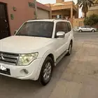 جيب باجيرو موديل 2010