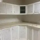 المطبخ كامل ب650   المغسله ب 350 هذا حدي