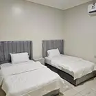 شقق جديدة مؤثثة الرس