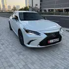 لكزس ES350 خليجي موديل 2025 موجودة بدبي