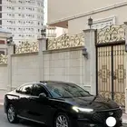 فورد توروس 2023 اللون اسود