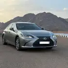 للبيع لكزس 2021