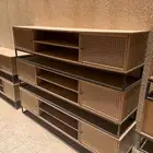 للبيع طاولات تلفزيون عدد 23