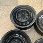 جنوط سيارة أربع صواميل