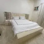 للبيع غرفة نوم و مكيفين