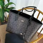 شنط كوتش