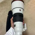 عدسة سوني 300 2.8