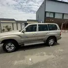 للبيع جيب لاند كروزر 2006 GXR ستة سلندر