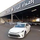 تويوتا كامري E استاندرد 2025 أبيض