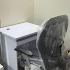 كرسي مكتبي معا طاولة جديد
