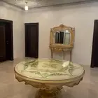 طاوله ومدخل استقبال