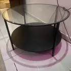 طاولة للبيع