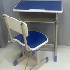 طاولة مدرسية مع كرسي