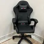 كرسي قيمنق وطاوله خاصه للدركسون
