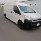 تويوتا فان 2020