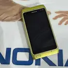 نوكيا N8 اللون اصفر