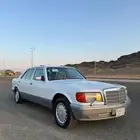 مرسيدس 560SEL موديل 1986 قمة في النظافة.