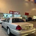 للبيع فورد فكتوريا 2005 نظيف