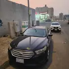 للبيع فورد تورس 2014 لون اسود