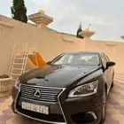 لكزس LS 460 موديل 2013 نظيف جدا