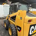 للإيجار بوبكات مع سائق هندي محترف ونظامي