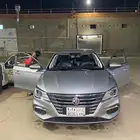أم جي 5