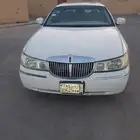 لينكون تاون كار 1998