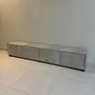 طاولة تلفاز