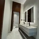 للبيع دور علوي بتصميم مودرن حي الرمال
