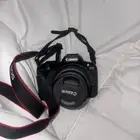 كاميرا كانون EOS R100