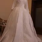 فستان زفاف للبيع