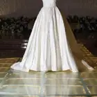 فستان زواج السعر الشراء 3800 المقاس s لبسه 1 سنة زواج 2025