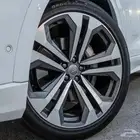 جنوط اودي Q8