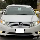 تويوتا افالون 2012