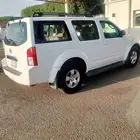 سيارة نيسان باثفندر 2007