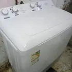 غساله حوضين الحجم 12 كيلو نظيف جدا