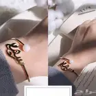 أساور مطلية