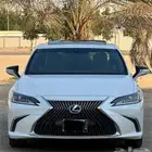 لكزس ES300h 2021 ممشى 56 الف فقط