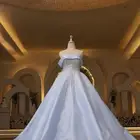 فستان للبيع بقيمة 1000  غير قابل لتفاوض المقاس سمول ميديم