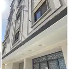 شقة مؤثثه جزئيا للإيجار في حي التيسير