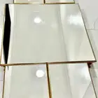 طاولة أرضية ذهبية مع 4 طاولات خدمة