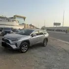للبيع تويوتا Rav4 راف فور هايبرد 2022 نص فل دفع رباعي