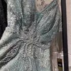 فستان نسائي