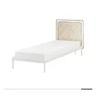 سرير ايكيا مع هيكل نفر