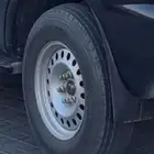 للبيع اربع كفرات بالون تاريخها 2023 فيها ربع عمر مع جنوط