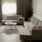 كنب و طاولة قهوة و طاولة TV