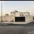 فيلا للبيع بحي العوالي