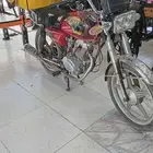 دباب للبيع نضيف مكينه على الشرط.