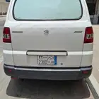 سوزوكي فإن ثلاجة