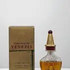 عطر فينيسيا من دار لورا بياجوتي القديم